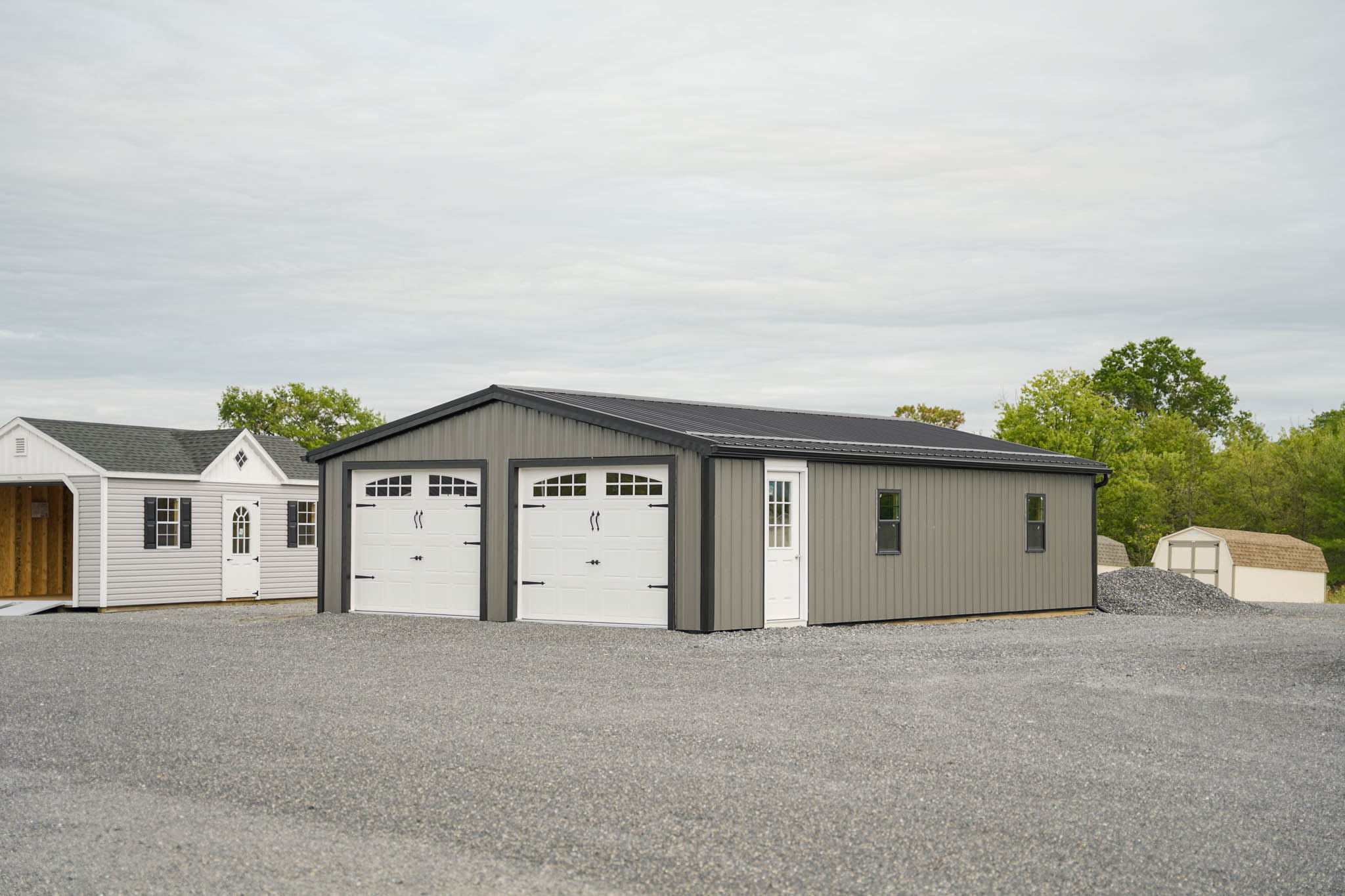 TW garage様 24x36 2 Car Garage | TSI Sheds